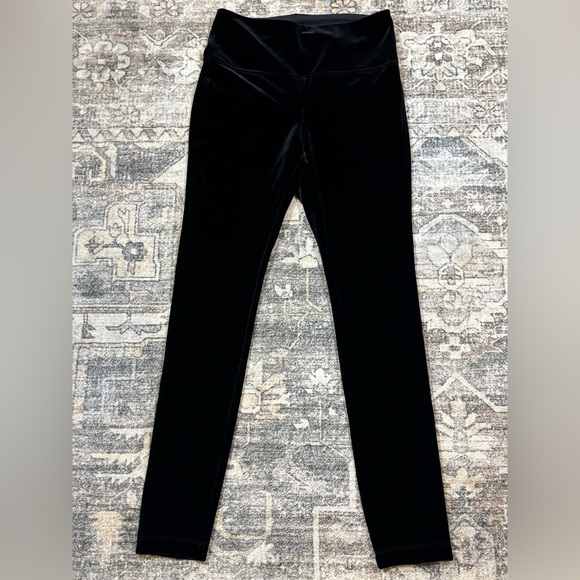 NWT White House Black Market Velvet-like Black Leggings Women’s Size Small - Picture 4 of 9